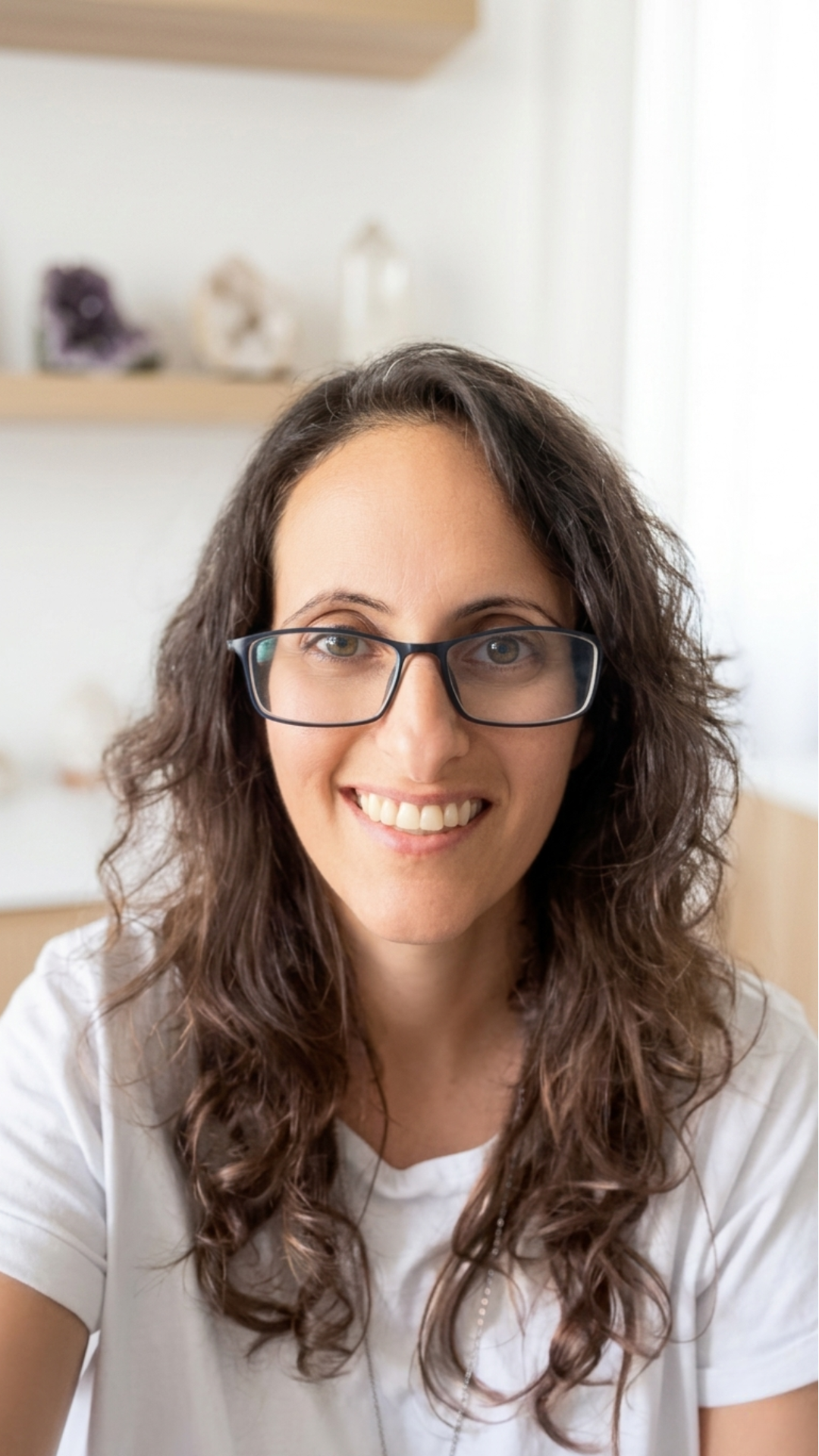 נופר — מטפלת בקליניקה בנס ציונה